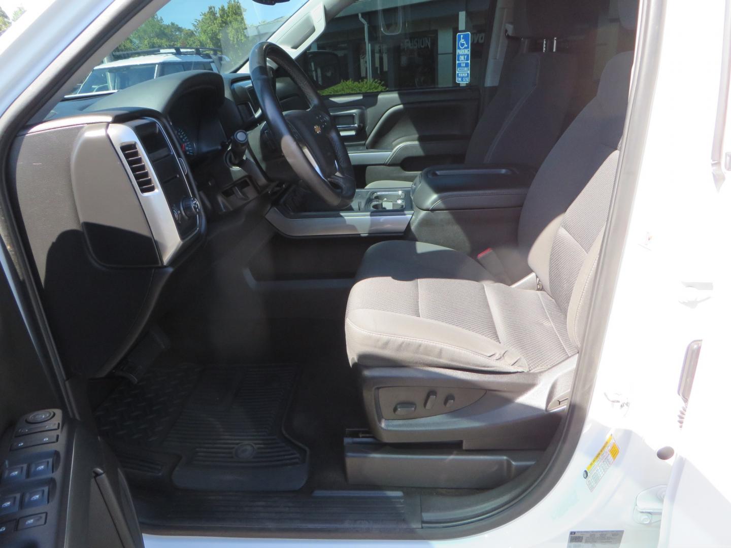 2018 White /BLACK Chevrolet Silverado 1500 LT (3GCPCREC7JG) with an 5.3L V8 OHV 16V engine, automatic transmission, located at 2630 Grass Valley Highway, Auburn, CA, 95603, (530) 508-5100, 38.937893, -121.095482 - Must see Pre Runner.... CST front lift spindals, Camburg UCA's, King Adjustable 2.5 Coil-overs, King 2.5 rear shocks, 35" Toyo RT Trail tires, 17" Method Race wheels, MZ front skid plate, G2 rear differntail cover, Full size bed mounted spare tire, Black Vinyl roof wrap, smoke tail lights and 3rd br - Photo#22